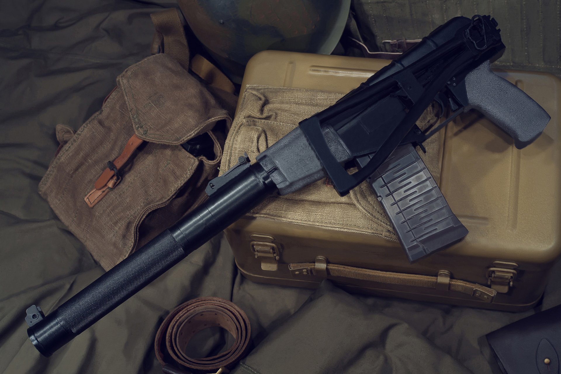 machine au val special quiet shop pat chuck 9x39- mm sp- 5 sp-6 rate 800-900 shots min ammunition camouflage equipment helmet belt case pouch shops soviet union russia khaki background wallpaper.