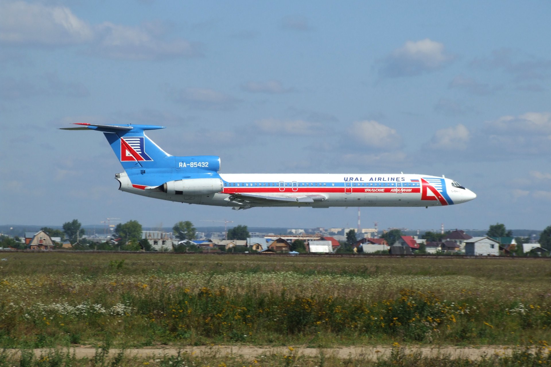 tupolev tu- 154 soviet passenger plane house airport ural airlines tu-154 aircraft flight home