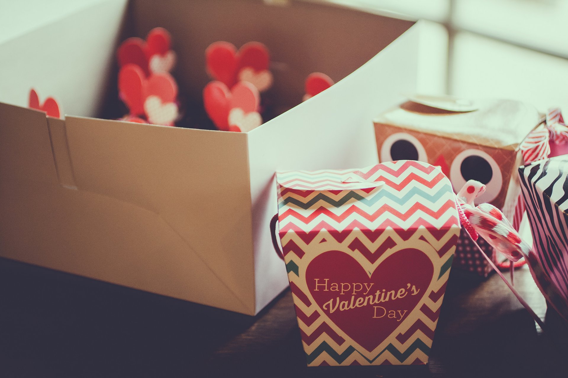 valentine's day holiday gifts box heart