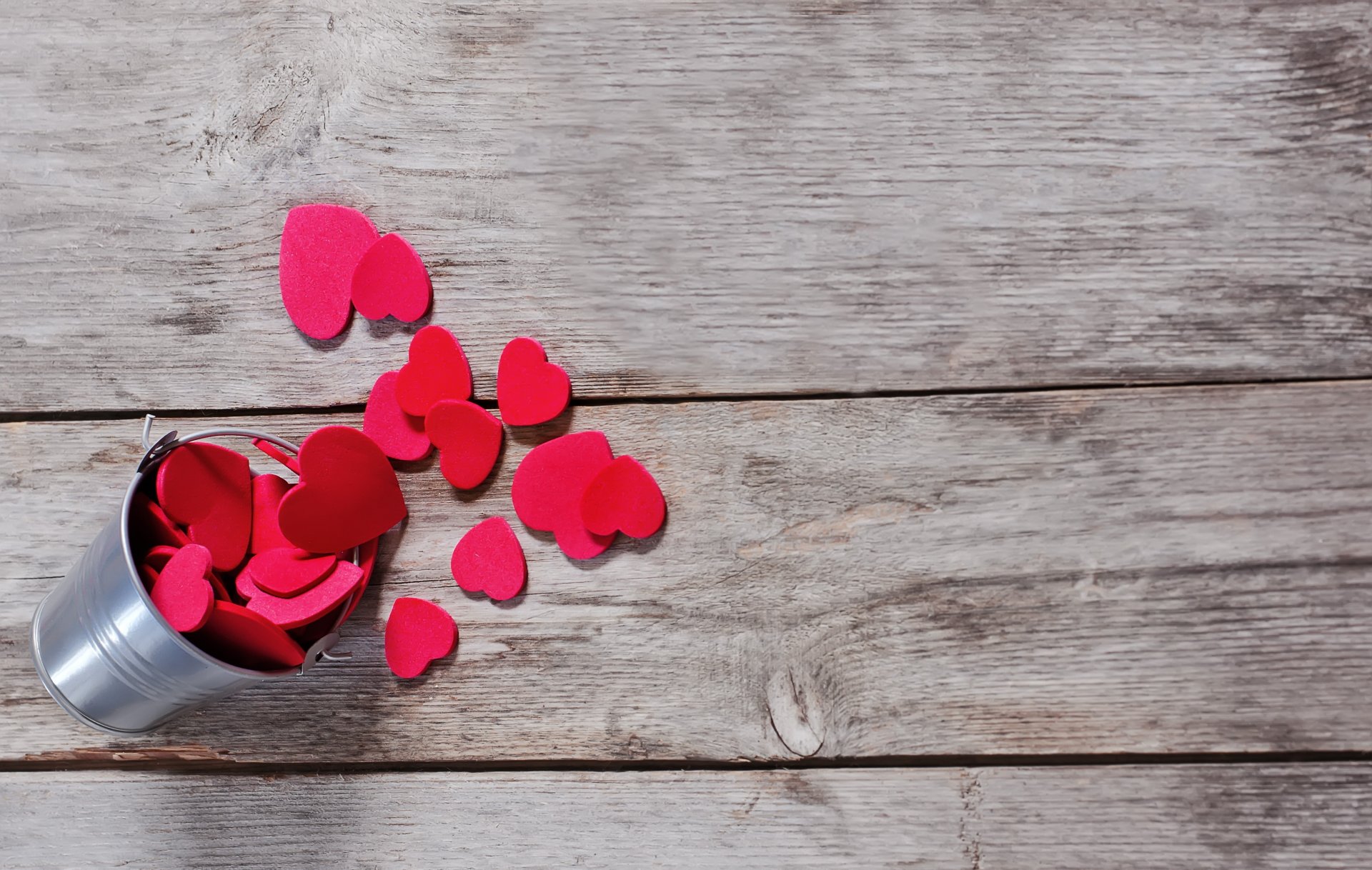 heart in the bucket holiday valentine's day