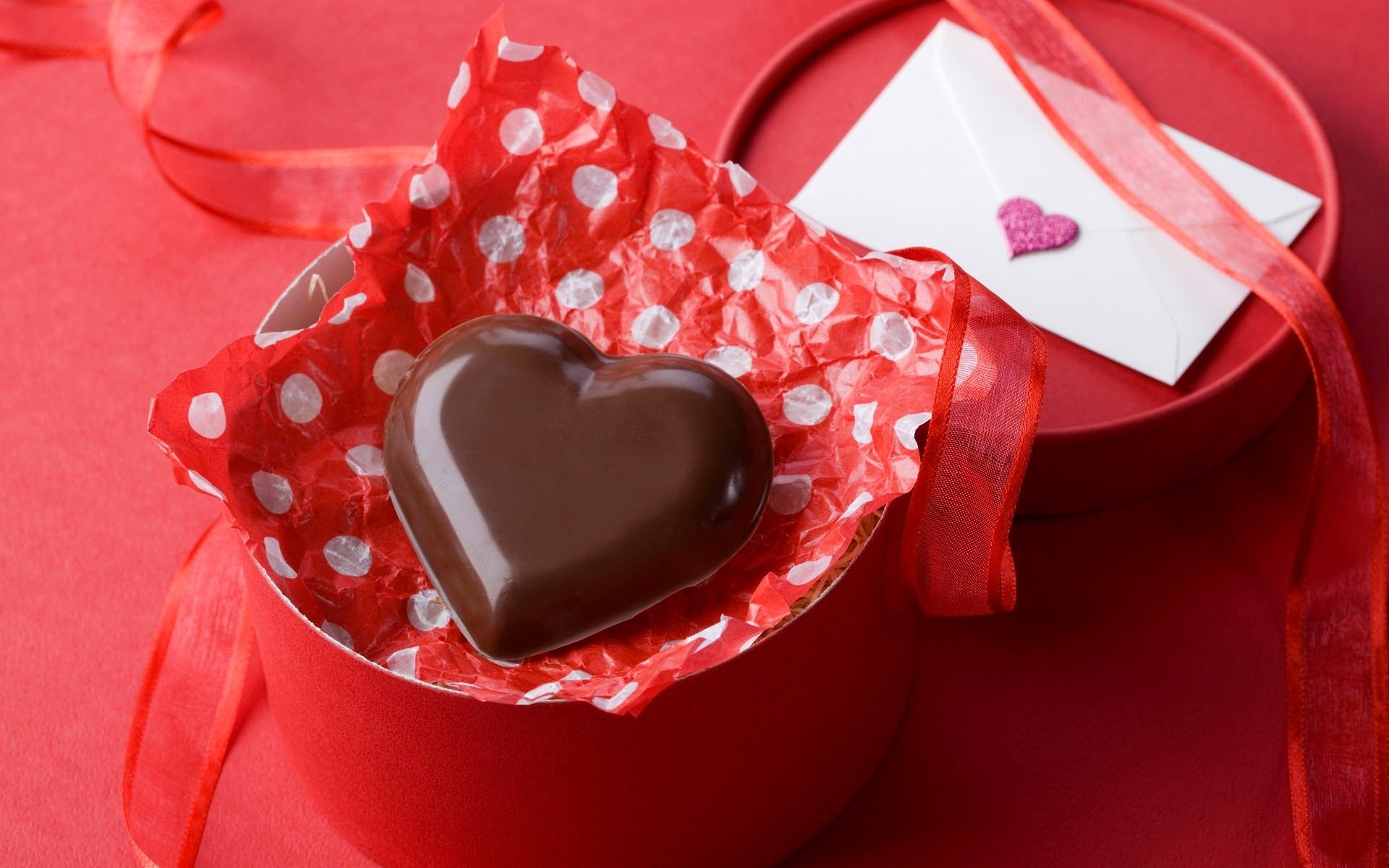 chocolate holiday i love you love red candy heart