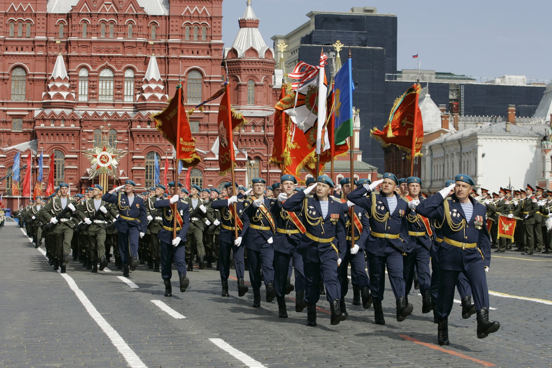 victory parade red square airborne troops march marching victory day may 9 men war russia moscow pride marines blue berets soviet union flags cheers state historical museum