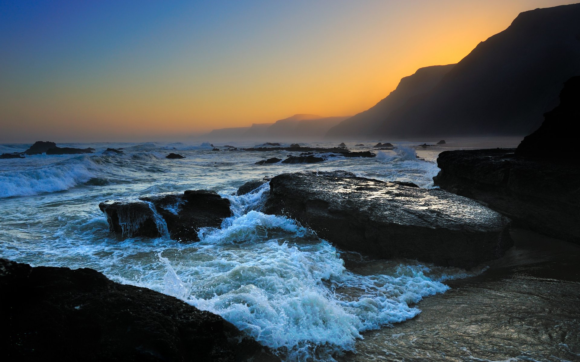 evening landscapes nature sea water ocean wave waves foam brazgi drop drops stone stones rock beach coast beaches mountain sky sunsets
